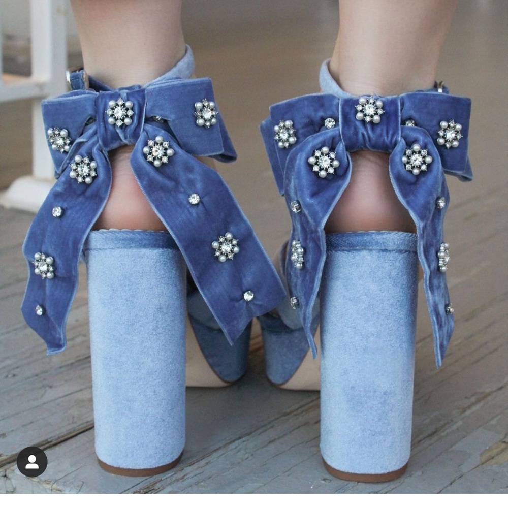 Antonio Melani x Nicola Bathie Lila Velvet Bow Detail Platform Dress Sandals 10